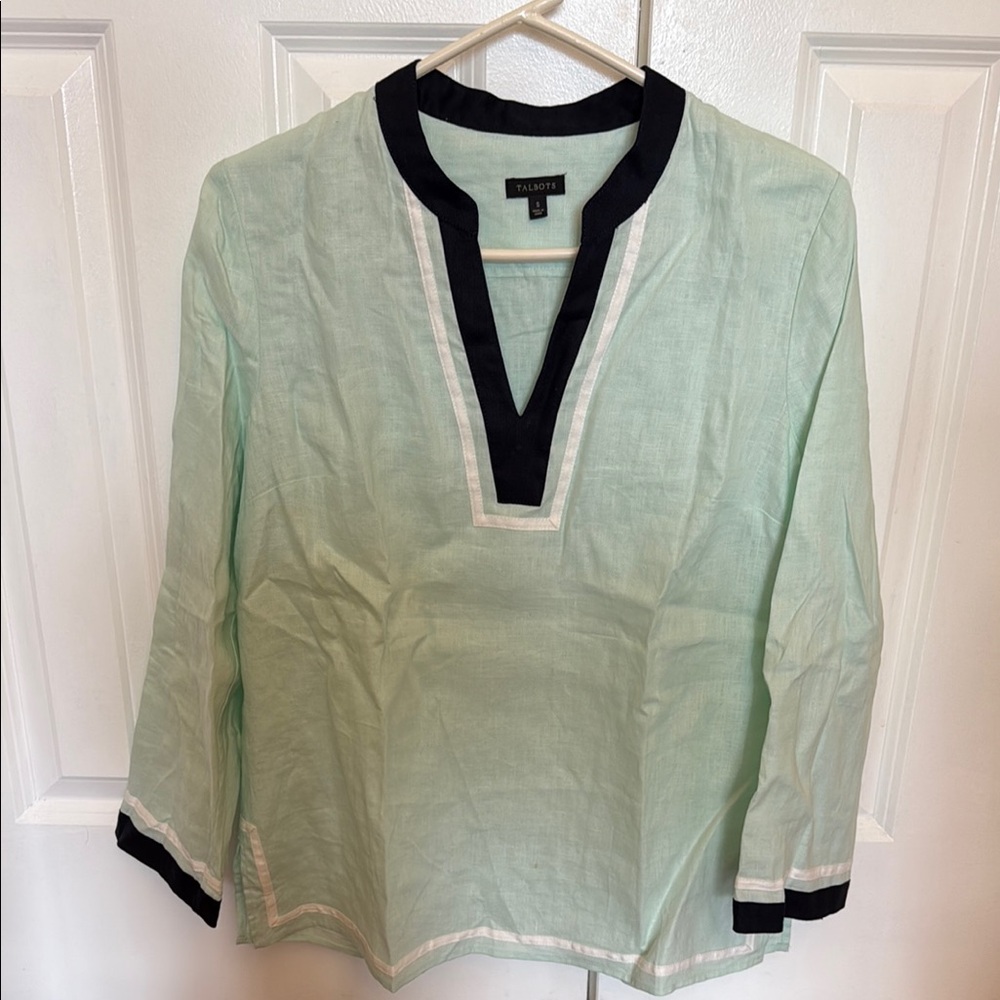 Talbots Green Tunic with V-Neck and Long Sleeves